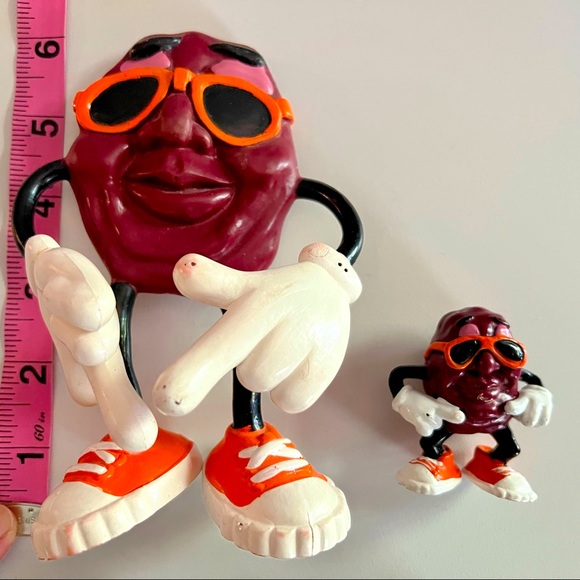Vintage 80's California Raisins Collectable Toy Figurines - Picture 2 of 6